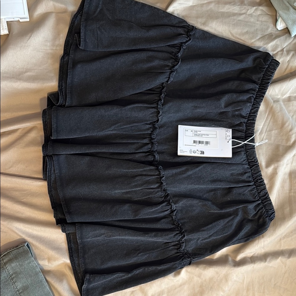 Monki Charcoal Elastic Waist Skirt